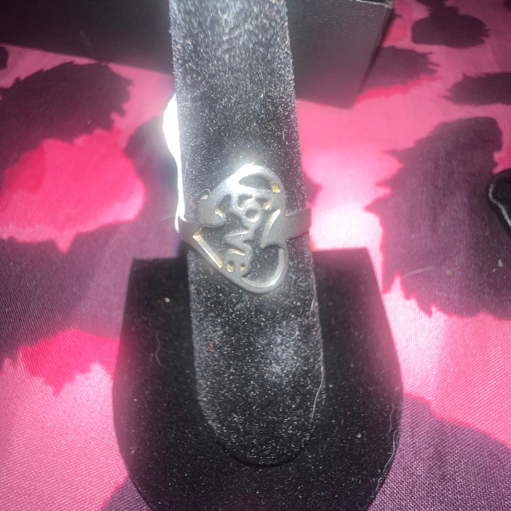 Silver Colored Heart Love Ring Size 8